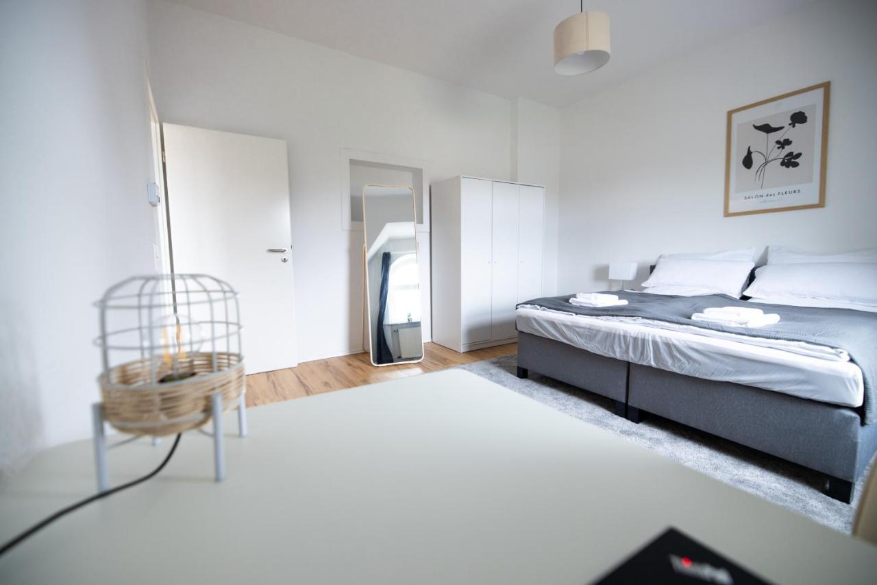Superior! Nespresso - Kueche - Prime - Parkplatz Apartment Duisburg Bagian luar foto